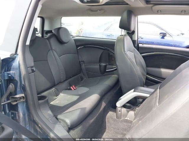 2010 MINI COOPER S 8