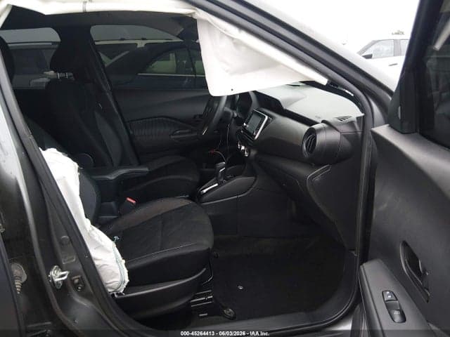2020 NISSAN KICKS S XTRONIC CVT 5