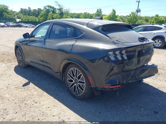 2025 FORD MUSTANG MACH-E PREMIUM 3