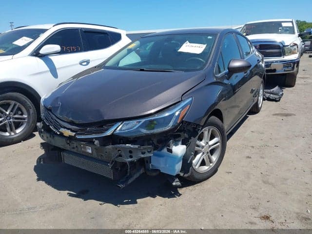 2017 CHEVROLET CRUZE LT AUTO 2