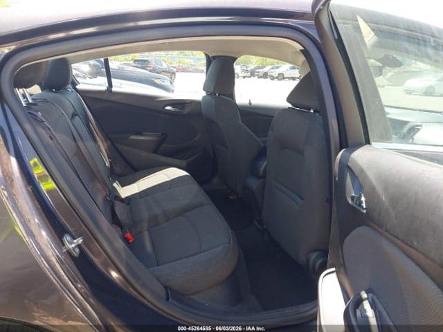2017 CHEVROLET CRUZE LT AUTO 8