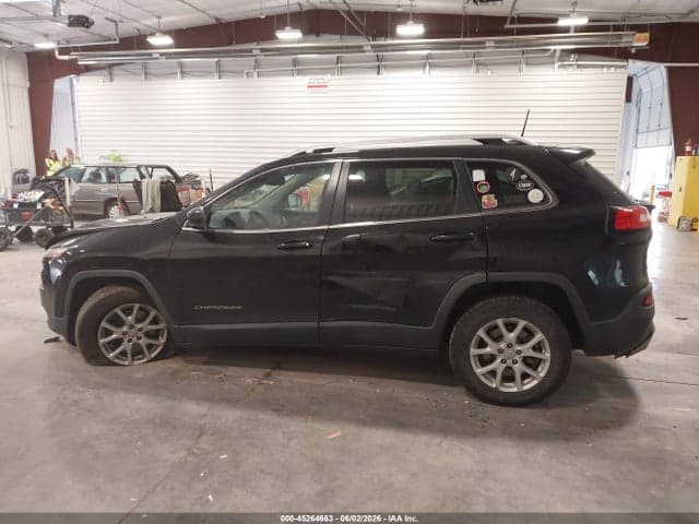 2017 JEEP CHEROKEE LATITUDE 4X4 14