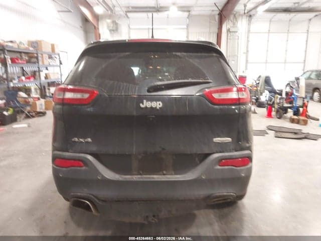2017 JEEP CHEROKEE LATITUDE 4X4 16