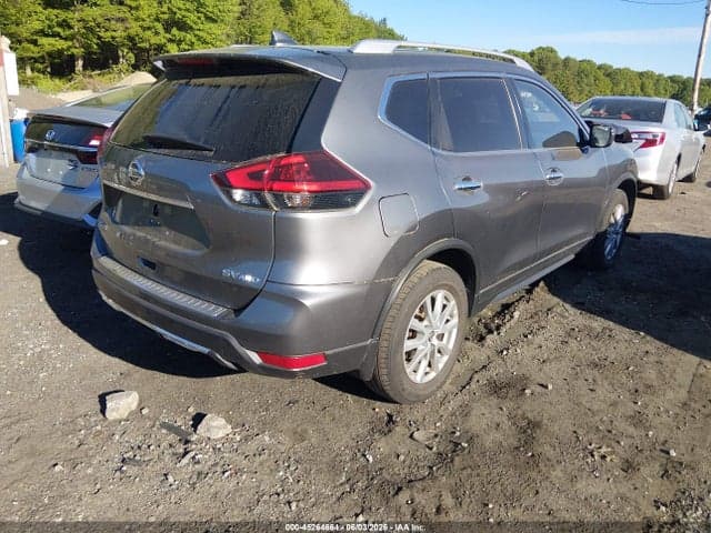2018 NISSAN ROGUE SV 4