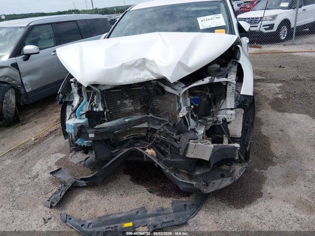 2019 TOYOTA HIGHLANDER LE 6