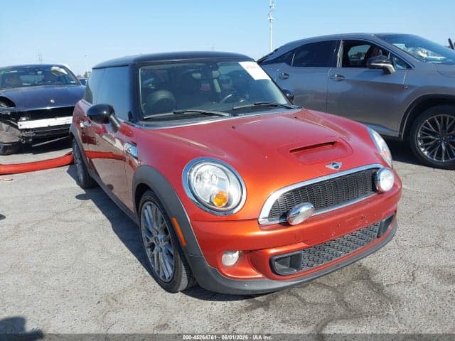 2013 MINI HARDTOP COOPER