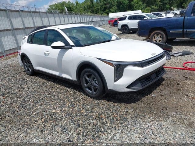2025 KIA K4 LXS - 1