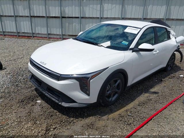 2025 KIA K4 LXS 2