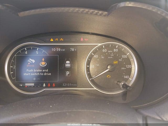 2025 NISSAN VERSA 1.6 SV 7