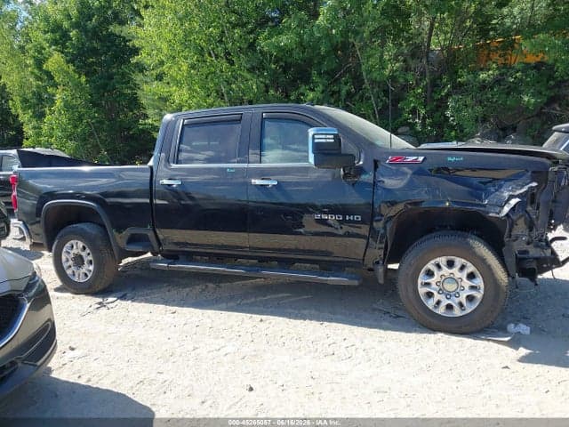 2022 CHEVROLET SILVERADO 2500HD 4WD STANDARD BED LTZ 14