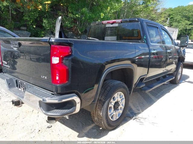 2022 CHEVROLET SILVERADO 2500HD 4WD STANDARD BED LTZ 4