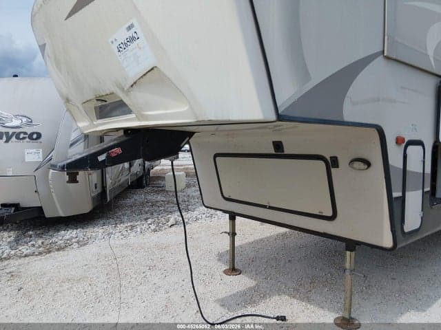 2017 KEYSTONE COUGAR M-326 RDS 10