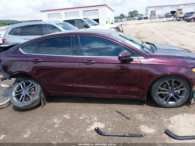 2018 FORD FUSION SE 13