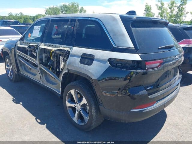 2024 JEEP GRAND CHEROKEE 4XE 3
