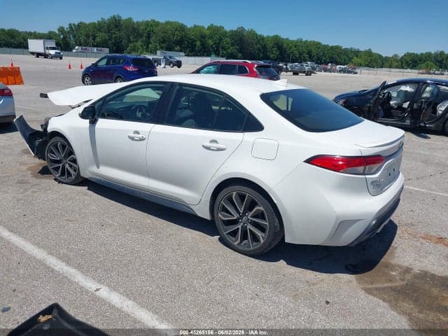 2022 TOYOTA COROLLA SE 3