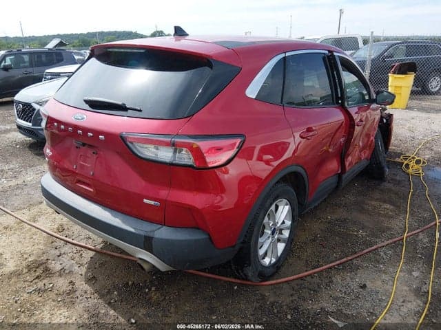2020 FORD ESCAPE SE 4