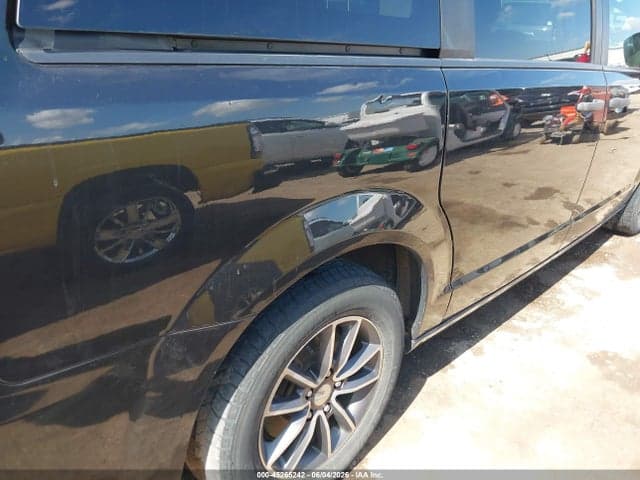 2019 DODGE GRAND CARAVAN SE 6