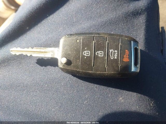 2017 KIA FORTE LX 11