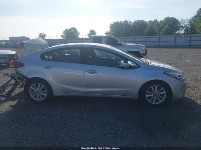 2017 KIA FORTE LX 13