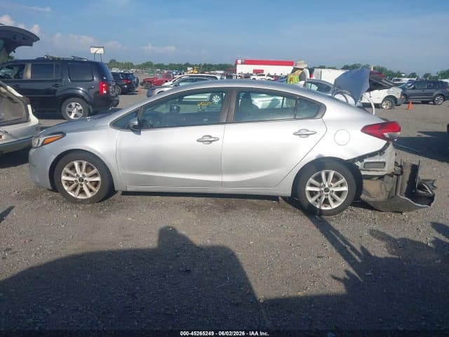 2017 KIA FORTE LX 14