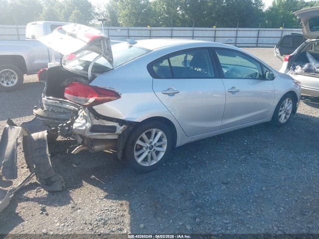 2017 KIA FORTE LX 4