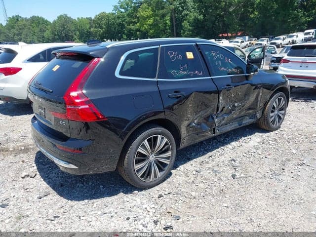 2022 VOLVO XC60 B5 4