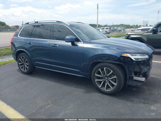 2019 VOLVO XC90 T5