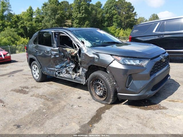 2019 TOYOTA RAV4 LE 1
