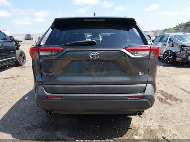 2019 TOYOTA RAV4 LE 16