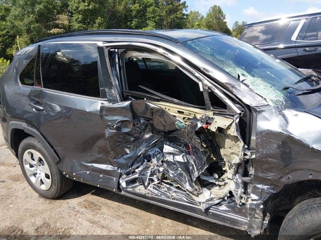 2019 TOYOTA RAV4 LE 6