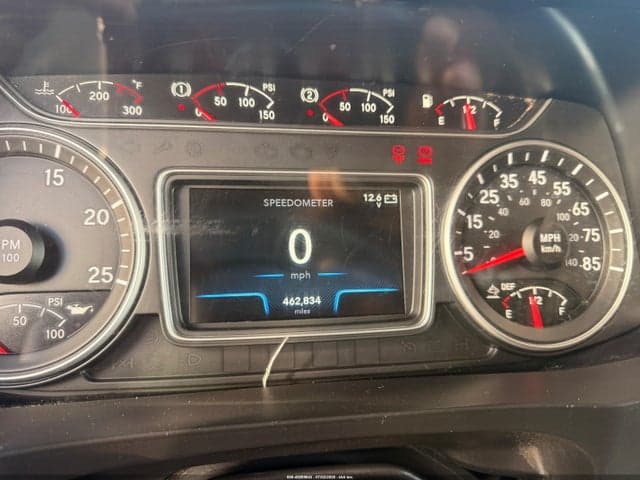 2019 INTERNATIONAL LT 6