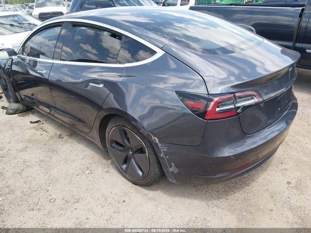 2018 TESLA MODEL 3 LONG RANGE/PERFORMANCE 3