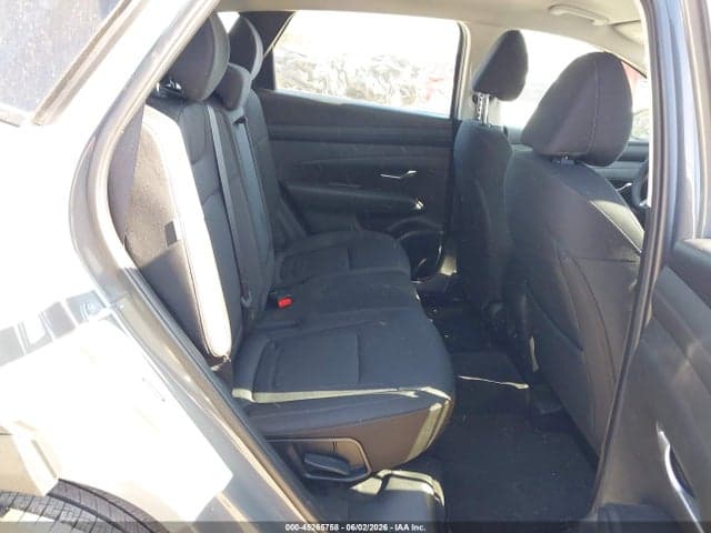 2025 HYUNDAI TUCSON SE 8