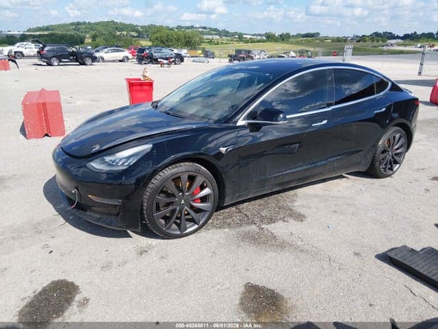 2018 TESLA MODEL 3 LONG RANGE/PERFORMANCE 2
