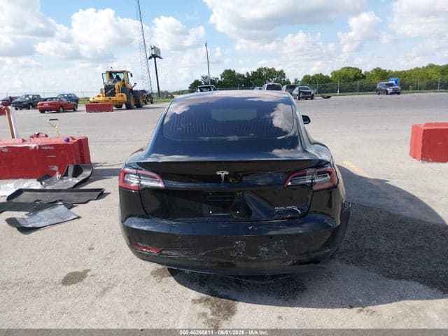 2018 TESLA MODEL 3 LONG RANGE/PERFORMANCE 15