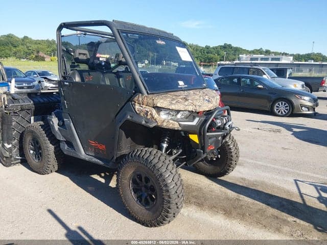 2021 CAN-AM DEFENDER X MR HD10