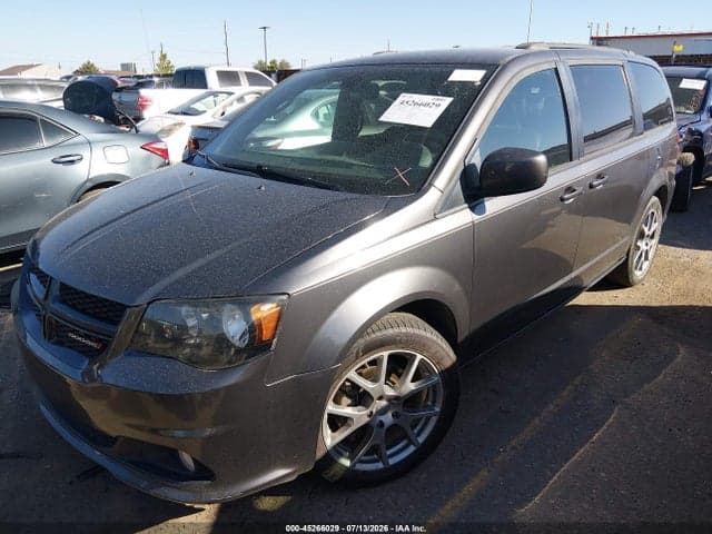 2018 DODGE GRAND CARAVAN GT 2