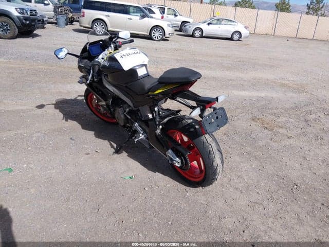 2026 APRILIA RS 660 3