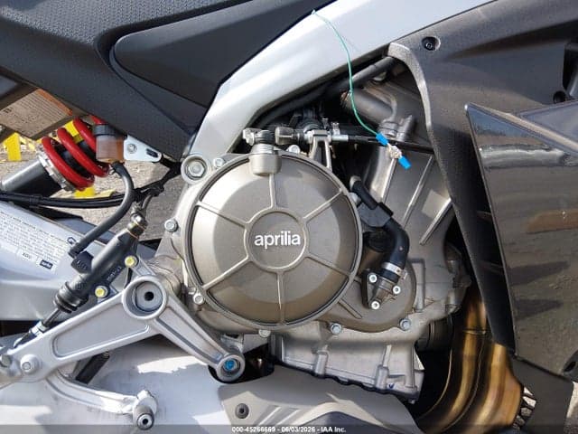 2026 APRILIA RS 660 8