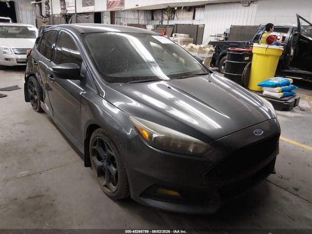 2017 FORD FOCUS ST 1