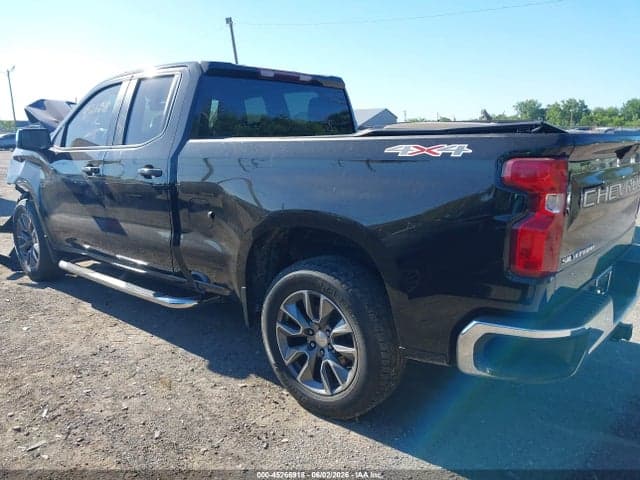 2022 CHEVROLET SILVERADO 1500 LTD 4WD STANDARD BED LT WITH 2FL 3