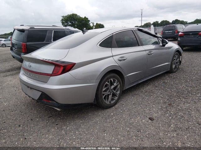 2021 HYUNDAI SONATA SEL 4