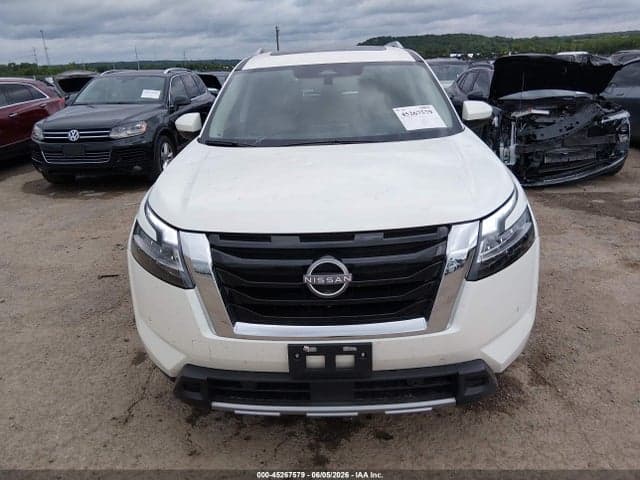 2024 NISSAN PATHFINDER PLATINUM 4WD 12