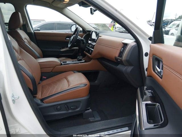 2024 NISSAN PATHFINDER PLATINUM 4WD 5