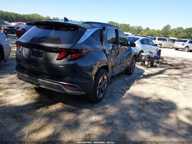2026 HYUNDAI TUCSON SEL 4