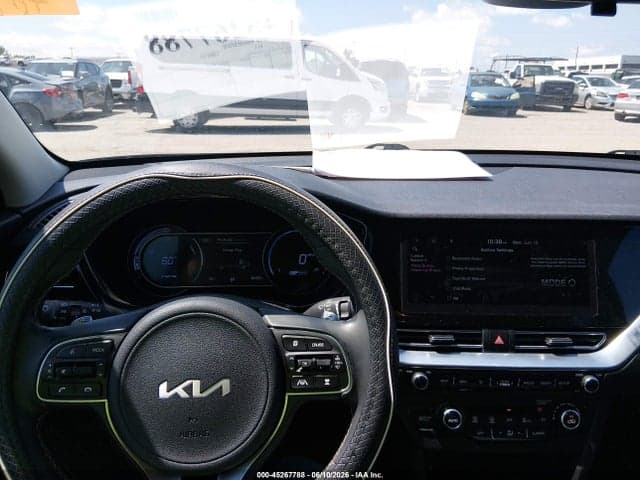 2022 KIA NIRO EV EX 18