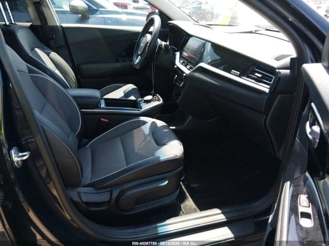 2022 KIA NIRO EV EX 5