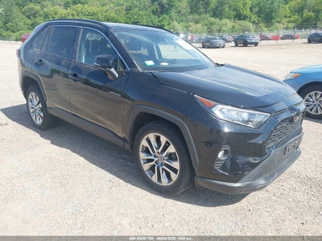 2021 TOYOTA RAV4 XLE PREMIUM 1
