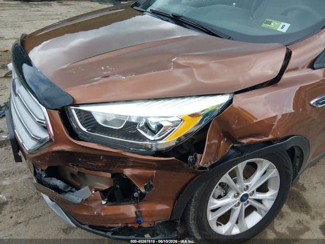 2017 FORD ESCAPE SE 6