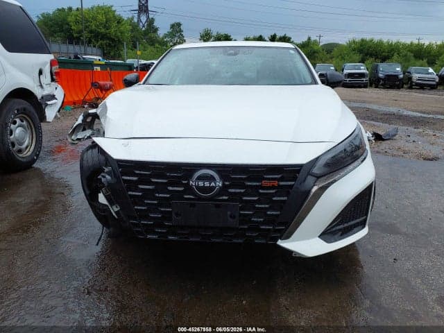 2024 NISSAN ALTIMA SR FWD 13